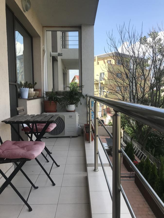 Pipera Lake View By Acme Rent 부쿠레슈티 외부 사진